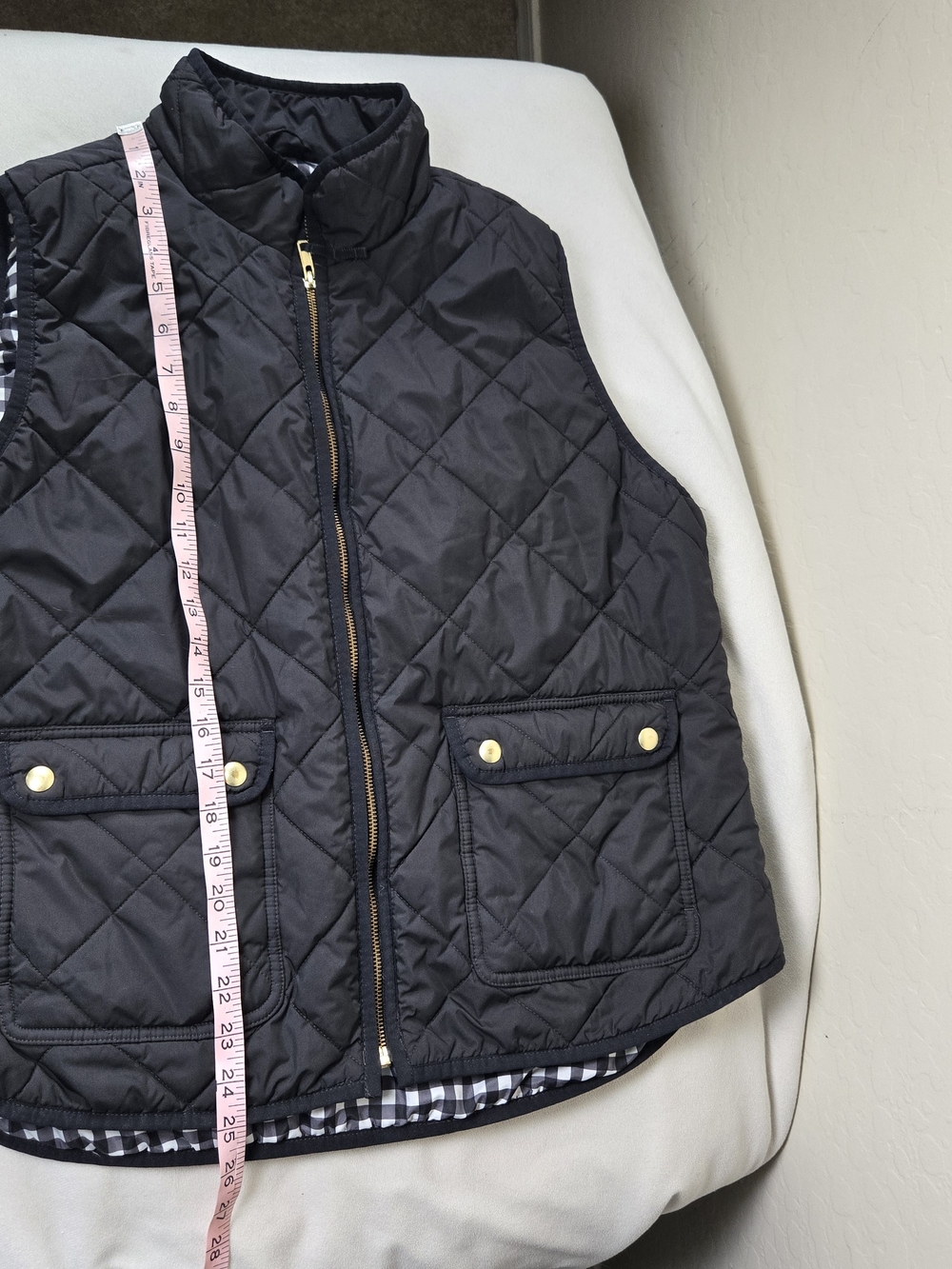J.Crew Factory Womens Black Quilted Vest Gingham Lined Gold Hardware XL - Picture 15 of 15